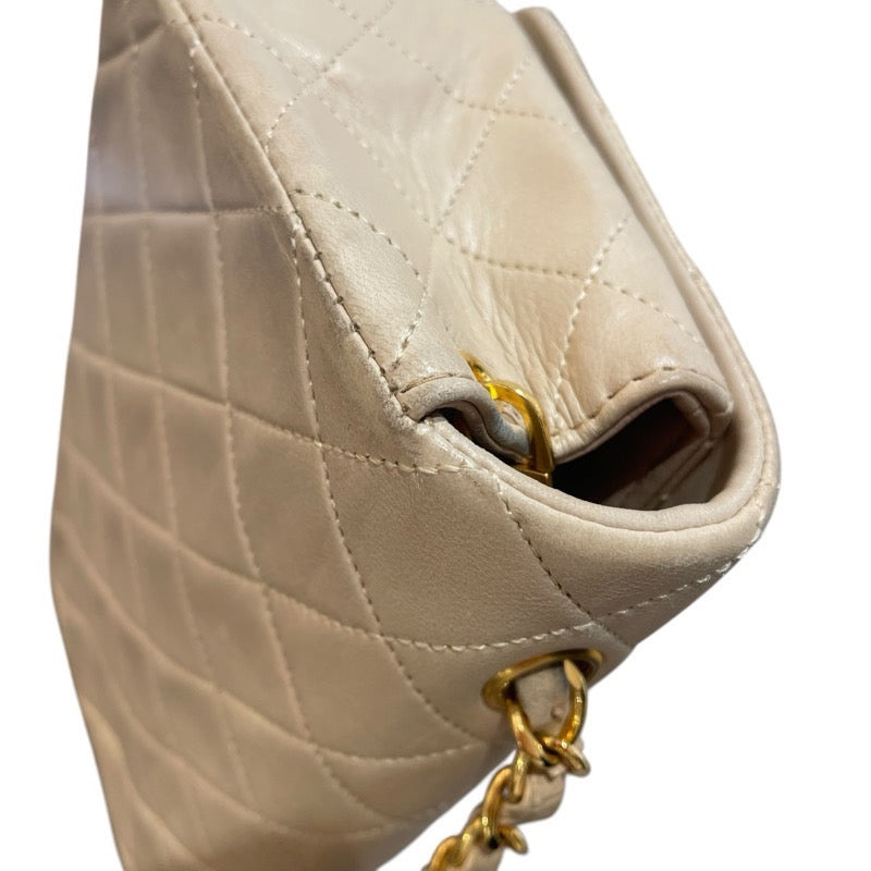シャネル CHANEL マトラッセチェーンショルダー A03571 ベージュ　GD金具 ラム レディース ショルダーバッグ