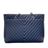 シャネル CHANEL vステッチチェーンショッピングトート A91046 ネイビー/シルバー金具 キャビアスキン レディース トートバッグ