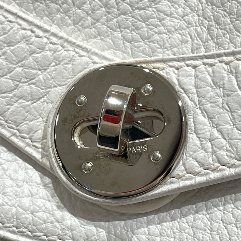 エルメス HERMES リンディ30 □J刻 ホワイト　SV金具 トリヨン レディース ショルダーバッグ