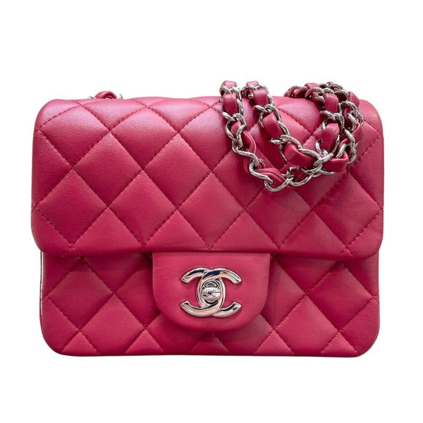シャネル CHANEL ミニマトラッセ17 A35200 26番台 ピンク×シルバー金具 ラム レディース ショルダーバッグ