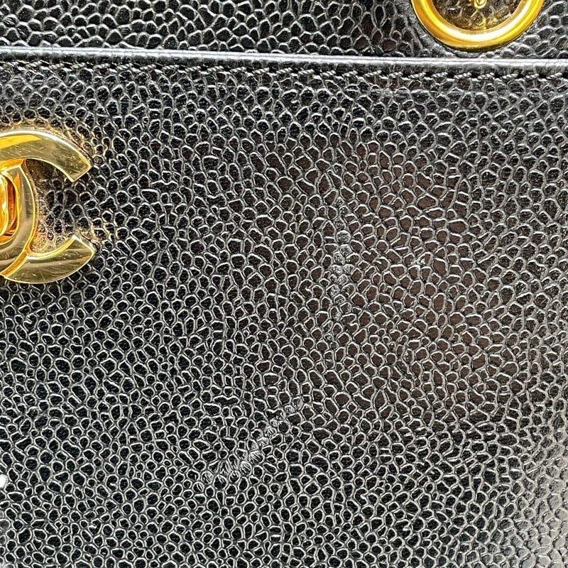 シャネル CHANEL ターンロック バーティカルトート 5番台 ブラック ゴールド金具 キャビアスキン レディース トートバッグ