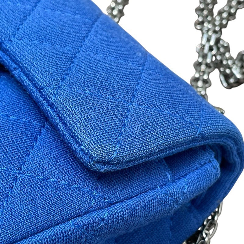 シャネル CHANEL ミニマトラッセ20 A69900 ブルー　シルバー金具 コットンジャージー レディース ショルダーバッグ