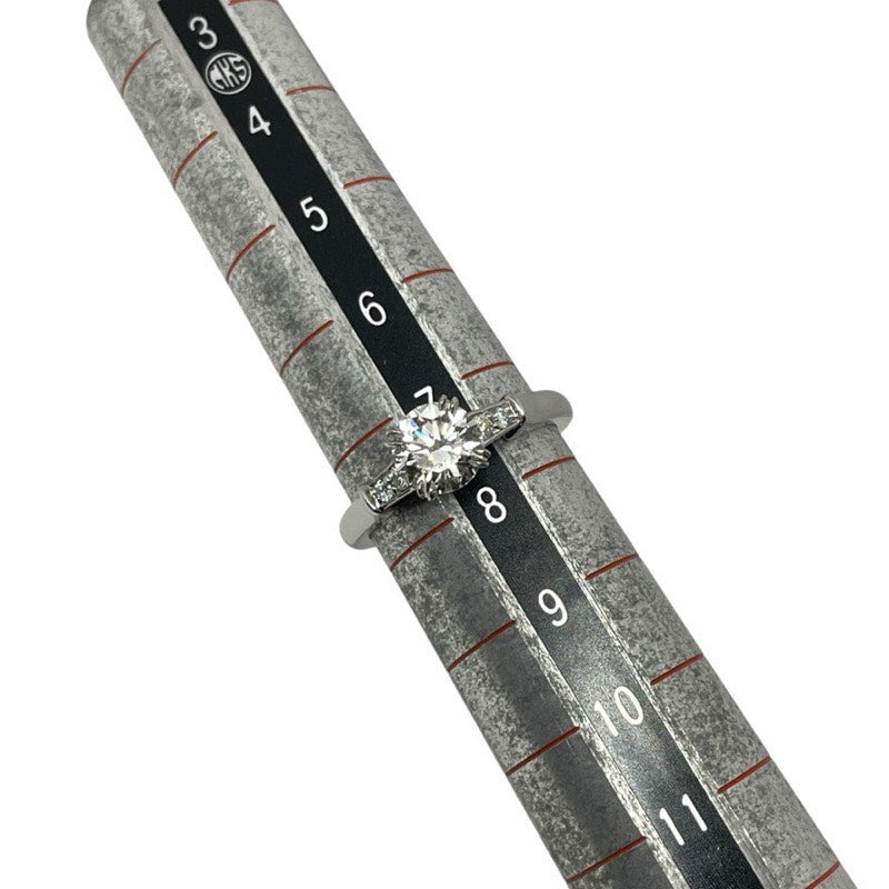 ハリーウィンストン HARRY WINSTON ラウンドカットトリストリング プラチナ pt950 ジュエリー