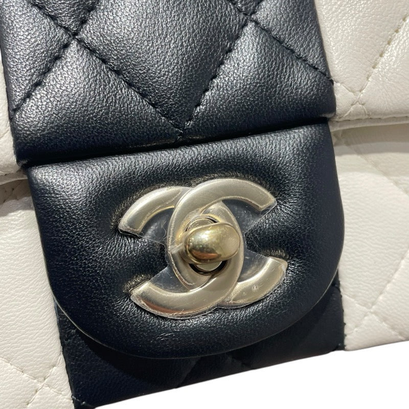 シャネル CHANEL マトラッセ18 A35200 ホワイト/ブラック/GD金具 ラムスキン レディース ショルダーバッグ