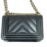 シャネル CHANEL ミニボーイシャネル15　Vステッチ A67364 ブラック　GD金具 カーフ レディース ショルダーバッグ