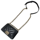 シャネル CHANEL ミニボーイシャネル15　Vステッチ A67364 ブラック　GD金具 カーフ レディース ショルダーバッグ