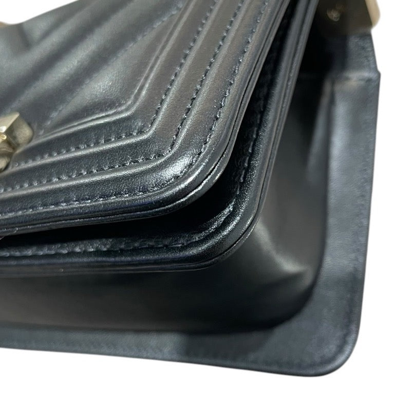 シャネル CHANEL ミニボーイシャネル15　Vステッチ A67364 ブラック　GD金具 カーフ レディース ショルダーバッグ