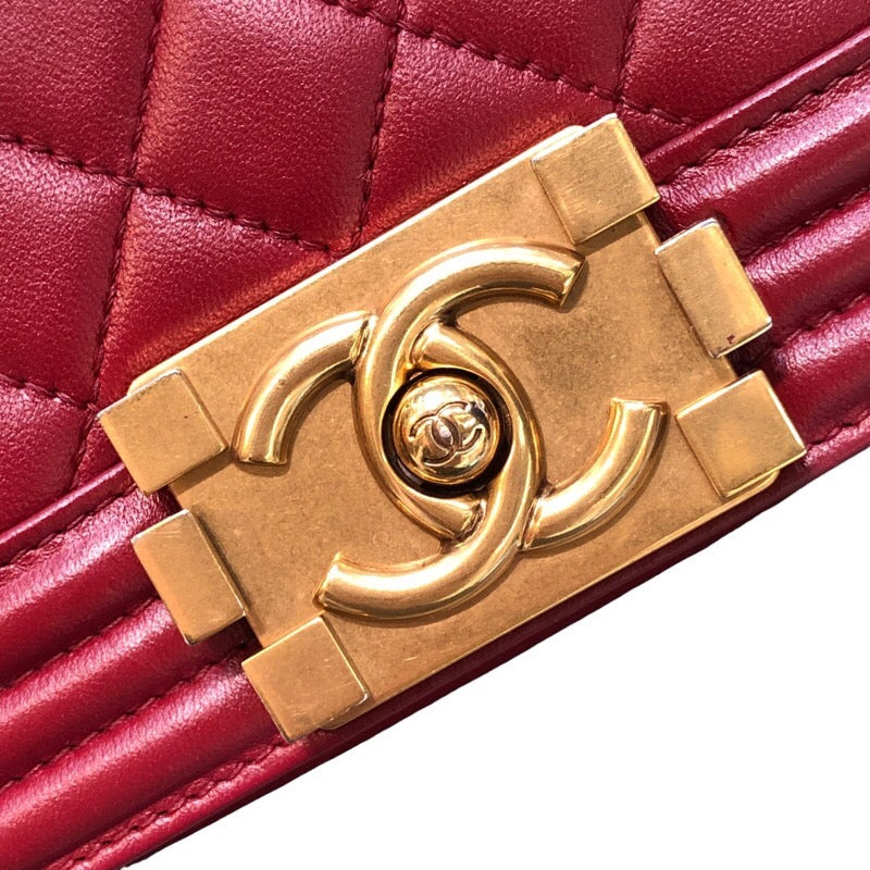 シャネル CHANEL ボーイシャネル 19番台 ボルドー　ゴールド金具 ラムスキン レディース ショルダーバッグ