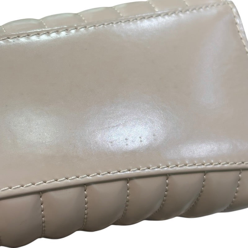シャネル CHANEL ボーイシャネルショルダー 16番台 ベージュ パテント レディース ショルダーバッグ