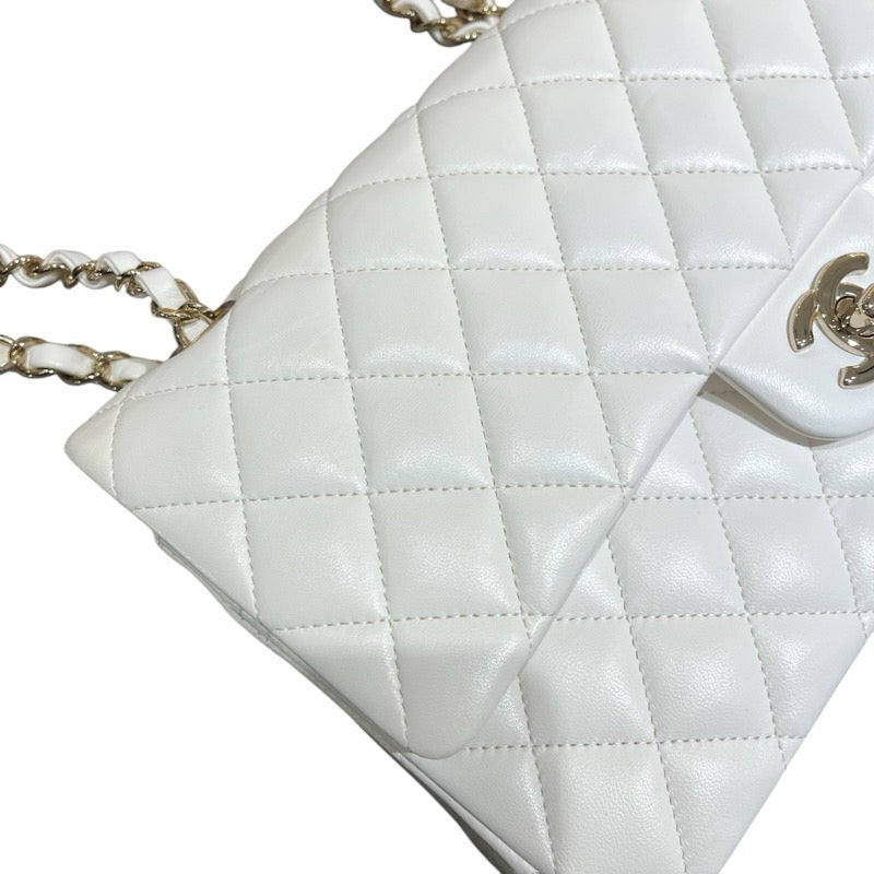 シャネル CHANEL マトラッセ25 A01112 ホワイト　GD金具 カーフ レディース ショルダーバッグ