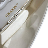 シャネル CHANEL マトラッセ25 A01112 ホワイト　GD金具 カーフ レディース ショルダーバッグ