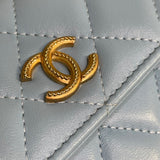 シャネル CHANEL マトラッセトップハンドルフォンショルダー AP3385 ランダムシリアル ライトブルー×ゴールド金具 ラム レディース ショルダーバッグ