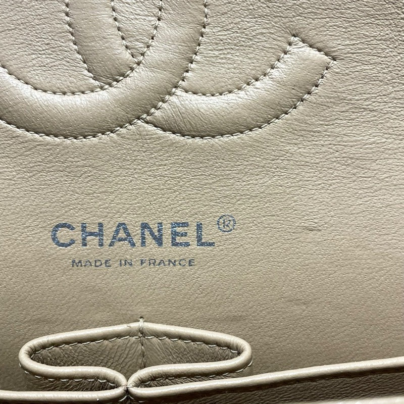 シャネル CHANEL マトラッセ25 A01112 ベージュ　SV金具 キャビア レディース ショルダーバッグ
