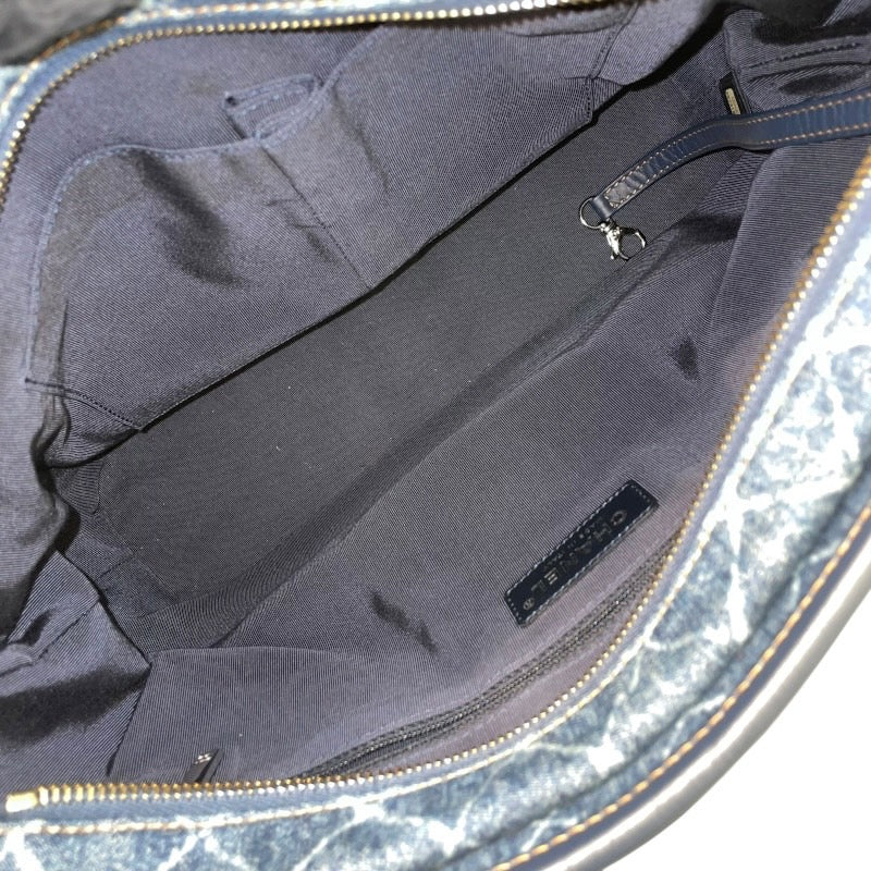 シャネル CHANEL ガブリエルドゥ シャネル ホーボー ラージ A93825 25番台 ブルー×ネイビー デニム/レザー レディース ショルダーバッグ