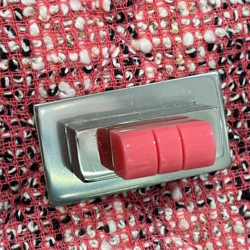シャネル CHANEL 2.55 ショルダーバッグ A37586 27番台 ピンク×シルバー金具 ツイード レディース ショルダーバッグ
