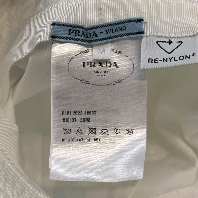プラダ PRADA RE-NYLON トライアングルバケットハット 1HC137 ホワイト ナイロン レディース その他ファッション雑貨