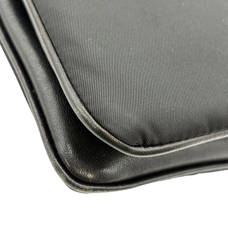 プラダ PRADA ナイロンショルダーバッグ ブラック ゴールド金具 ナイロン レディース ショルダーバッグ