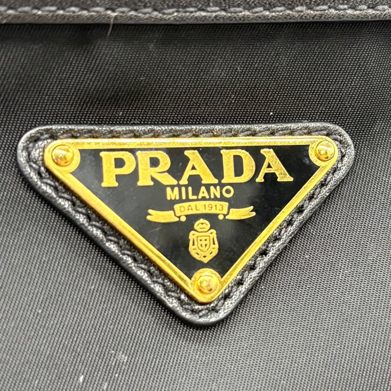 プラダ PRADA ナイロンショルダーバッグ ブラック ゴールド金具 ナイロン レディース ショルダーバッグ