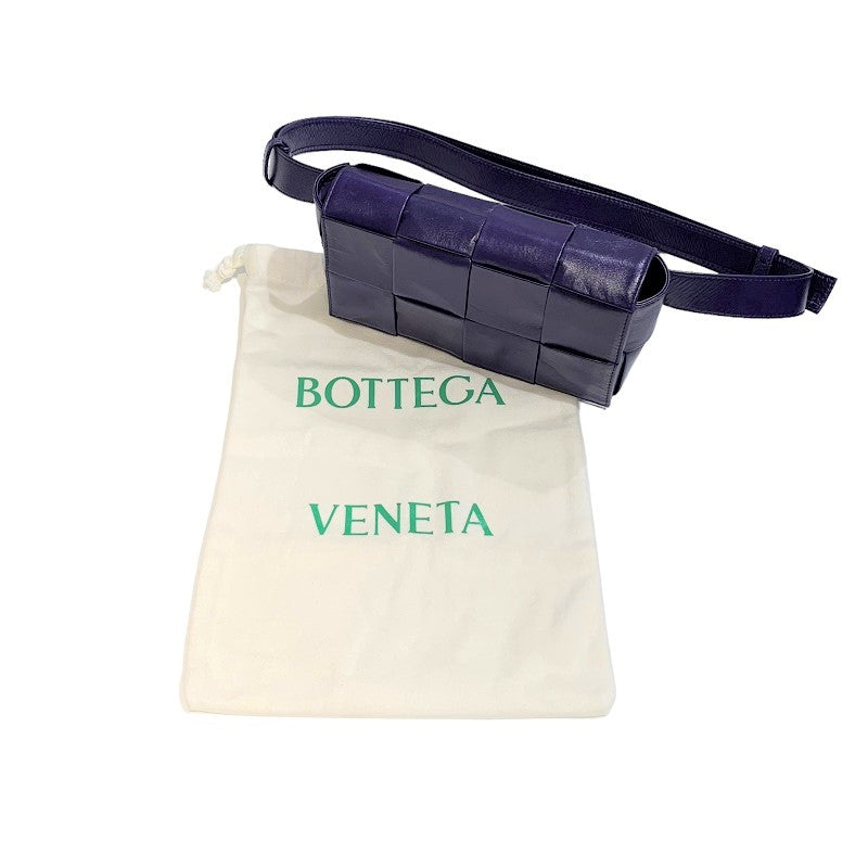 ボッテガ・ヴェネタ BOTTEGA VENETA カセットベルトバッグ 651053 