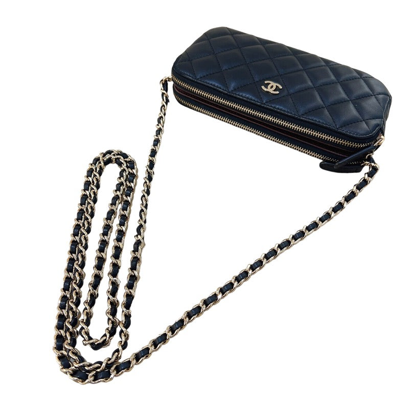 シャネル CHANEL マトラッセ チェーンウォレット A82527 ブラック