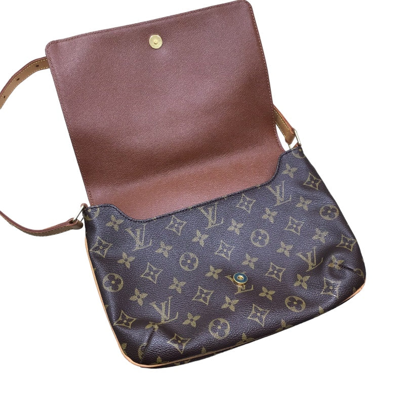 ルイ・ヴィトン LOUIS VUITTON ミュゼットタンゴショート M51257