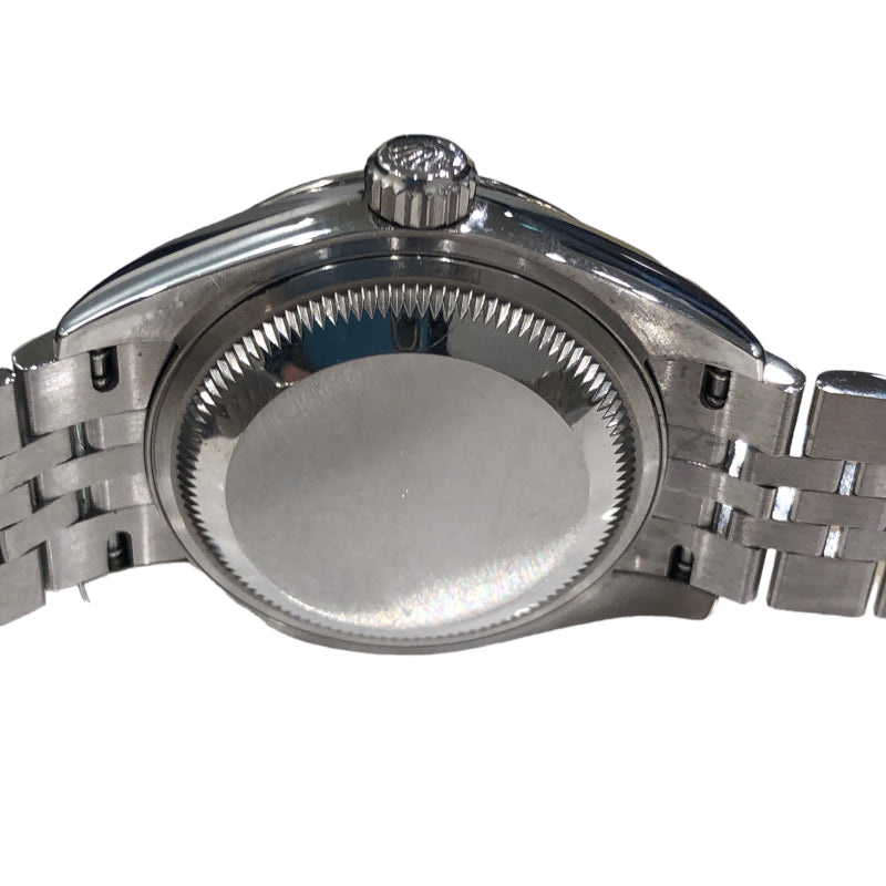 ✨期間限定価格✨『美品』FENDIレディース腕時計　ホワイトシェル文字盤レディース