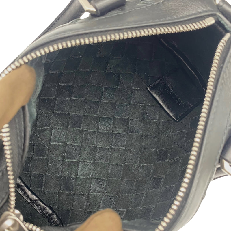 ボッテガ・ヴェネタ BOTTEGA VENETA イントレチャート ミニダッフル 729224 ブラック シルバー金具 カーフレザー レディース  ボストンバッグ