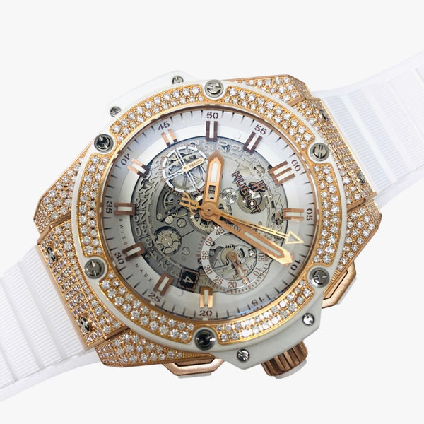 ウブロ HUBLOT キングパワー ウニコ キングゴールド　ホワイト　パヴェダイヤ 701.OE.0128.GR。1704 ホワイト キングゴールド K18PG 自動巻き メンズ 腕時計