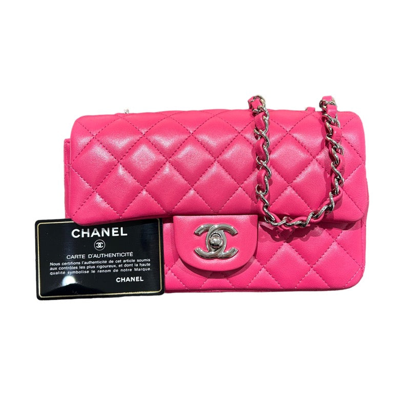 シャネル CHANEL ミニマトラッセ20 A69900 ピンク ラムスキン レディース ショルダーバッグ